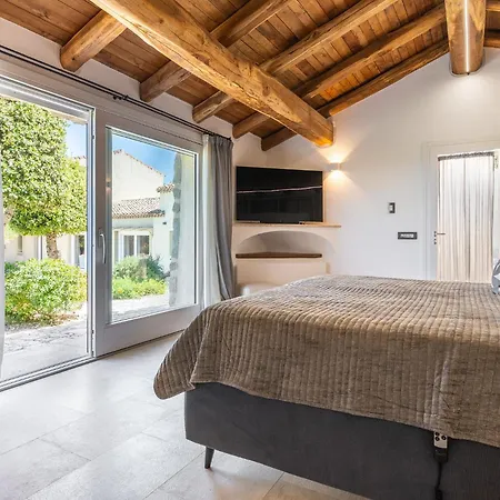 Villa Golden Silence Retreat Luxury, Privacy, And Nature Luogosanto