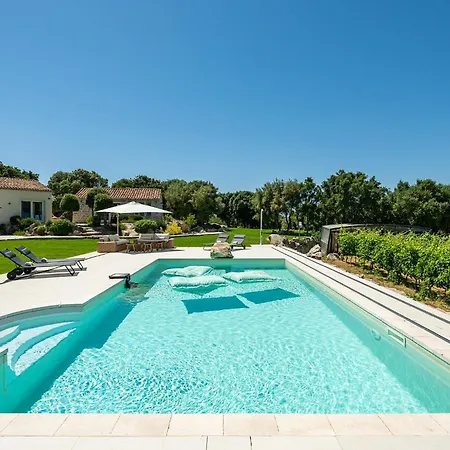 Golden Silence Retreat Luxury, Privacy, And Nature Luogosanto