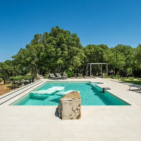 Golden Silence Retreat Luxury, Privacy, And Nature Luogosanto