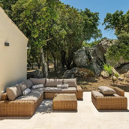 Villa Golden Silence Retreat Luxury, Privacy, And Nature Luogosanto