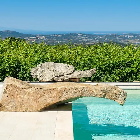 Golden Silence Retreat Luxury, Privacy, And Nature Willa *